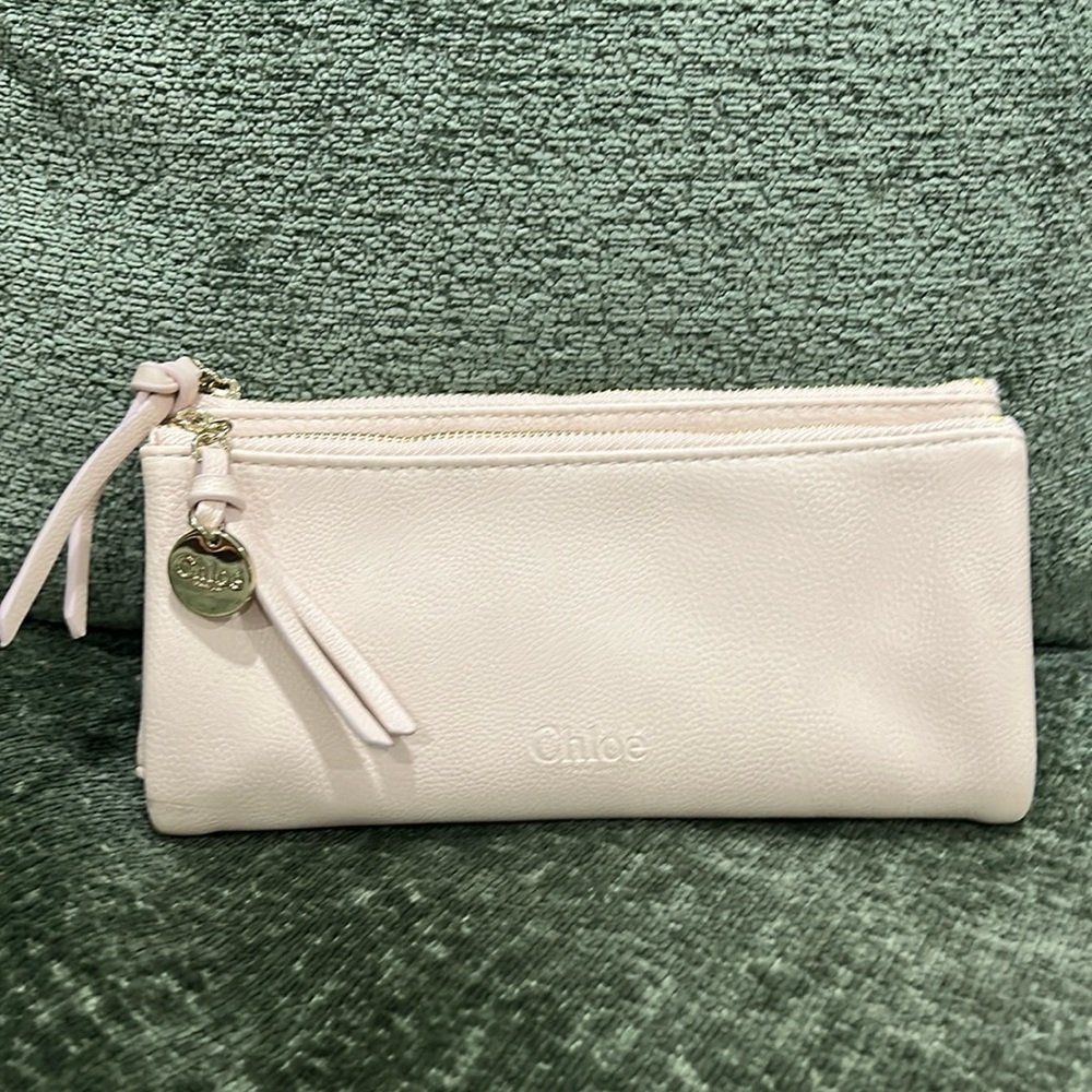Chloé Pouch